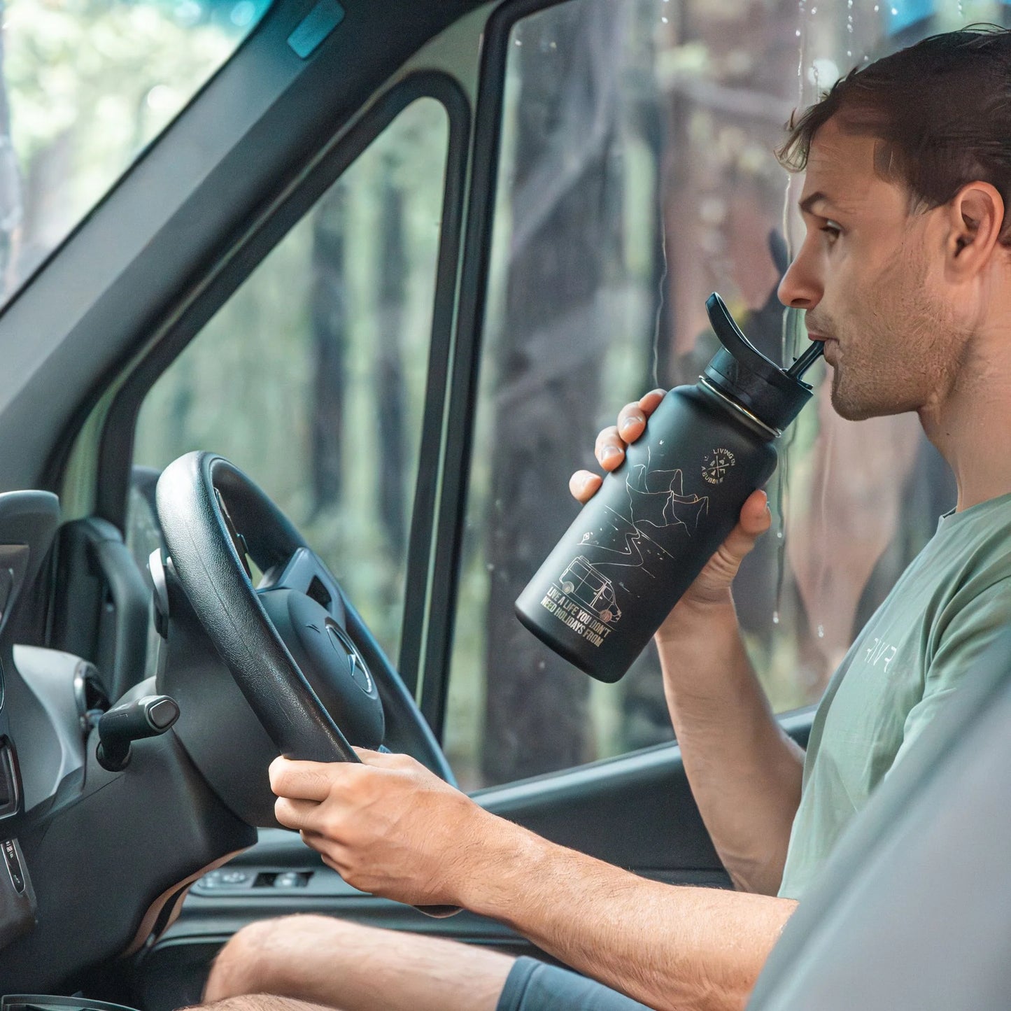 Free Gift - Insulated Water Bottle 32oz